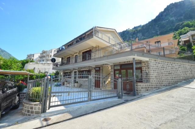 Nikola Lux Apartments Muo Exterior photo